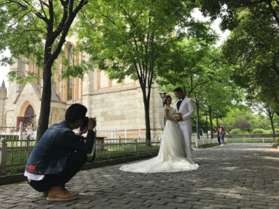 So many couples were here getting wedding photos. Seems to be a major business in town. Wedding photoshoot