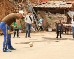 Spinning top game