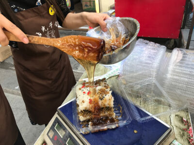 rice cake and syrup