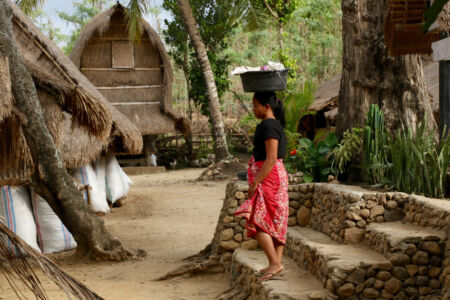 Sasak Ende village Sasak Ende woman