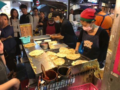 Another very popular snack that always had a line of people waiting. Taipei pancakes