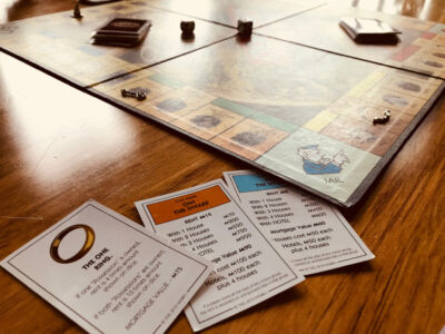 Hobbit Monopoly game