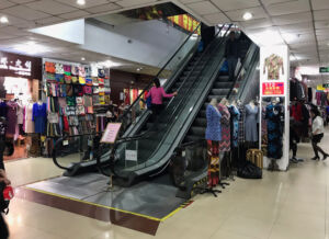 Three floors for all things to wear