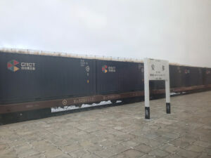 Early morning arrival in the frozen Anduo Town at 4702 meters. Anduo Town